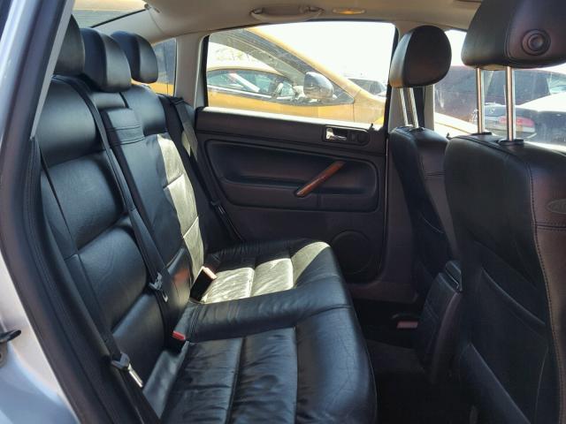 WVWRH63B63P180578 - 2003 VOLKSWAGEN PASSAT GLX 银色 照片 6