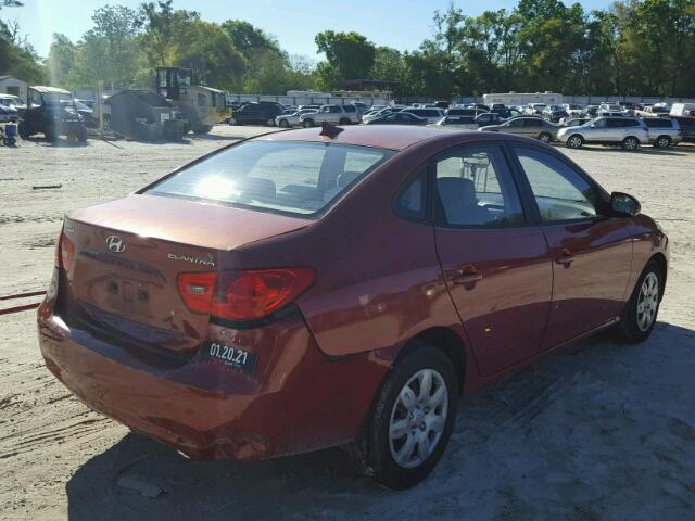 KMHDU46D99U684054 - 2009 HYUNDAI ELANTRA GL RED photo 4