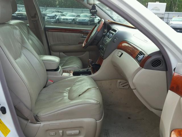 JTHBN30F430102386 - 2003 LEXUS LS 430 WHITE photo 5