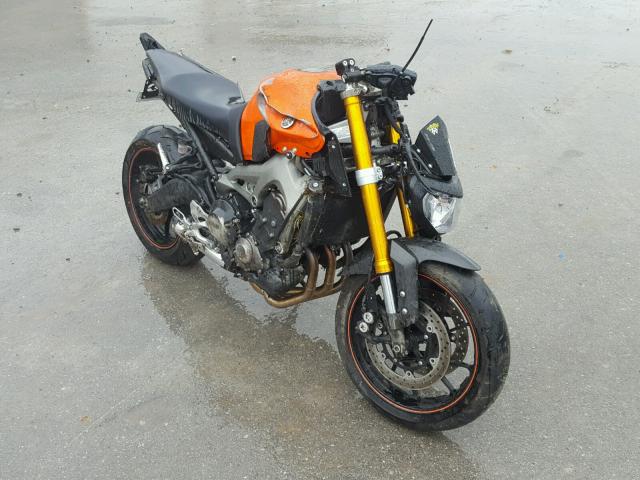 JYARN33E9EA004076 - 2014 YAMAHA FZ09 ORANGE photo 1