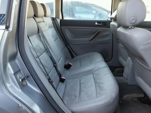 WVWWH63B14E214538 - 2004 VOLKSWAGEN PASSAT GLX 银色 照片 6