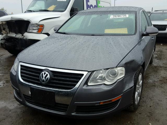 WVWJK73C08E049940 - 2008 VOLKSWAGEN PASSAT TUR CHARCOAL photo 2