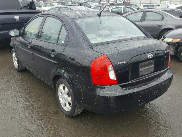 KMHCN46C66U053452 - 2006 HYUNDAI ACCENT GLS BLACK photo 3