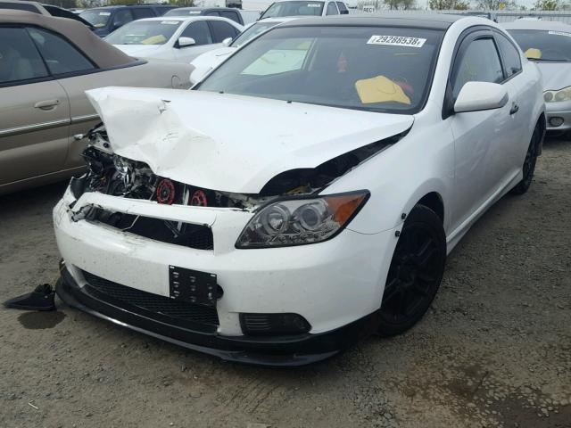 JTKDE177150054306 - 2005 TOYOTA SCION TC WHITE photo 2