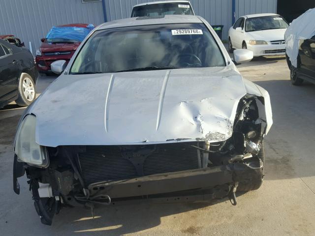 1N4BA41E64C916361 - 2004 NISSAN MAXIMA SE SILVER photo 10