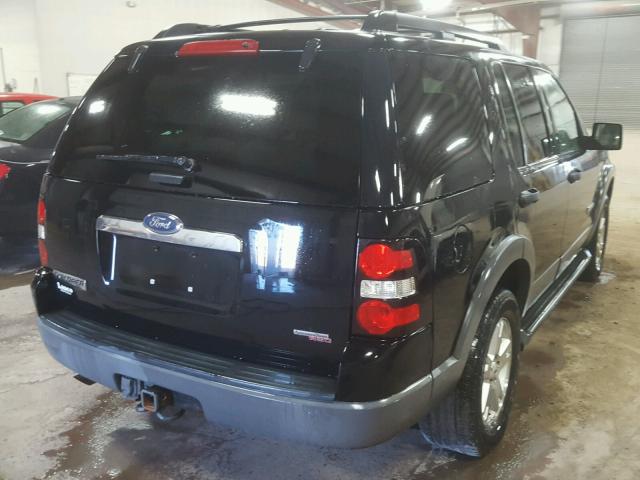 1FMEU73E86UA20861 - 2006 FORD EXPLORER X BLACK photo 4