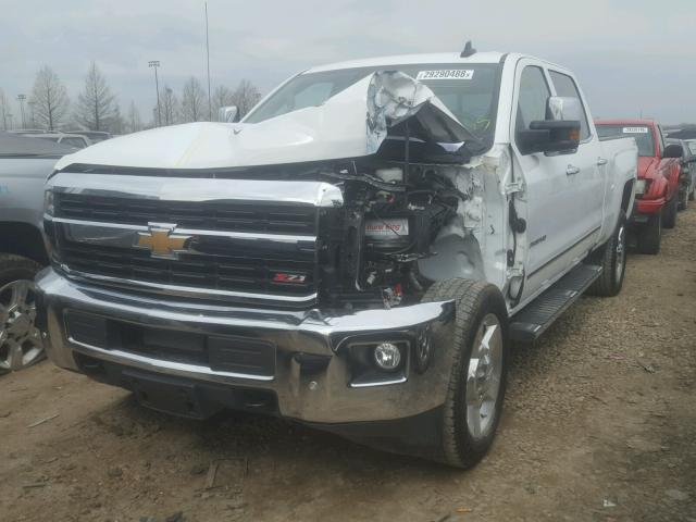 1GC1KWE82GF266899 - 2016 CHEVROLET SILVERADO WHITE photo 2