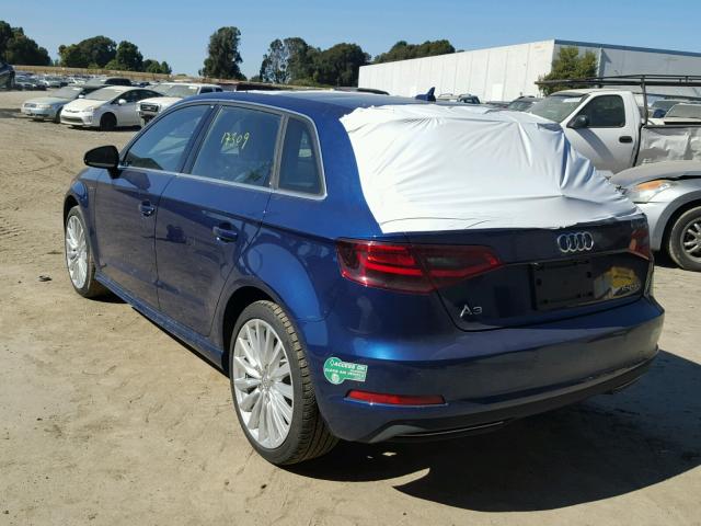 WAUTPBFF6GA033635 - 2016 AUDI A3 E-TRON BLUE photo 3