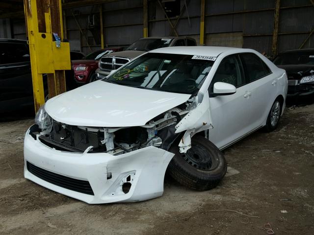 4T4BF1FK3ER363660 - 2014 TOYOTA CAMRY L WHITE photo 2