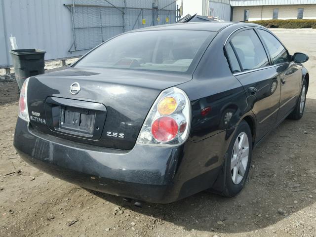 1N4AL11E03C176907 - 2003 NISSAN ALTIMA BAS BLACK photo 4