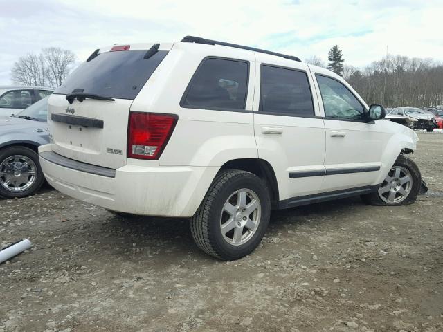 1J8GR48K28C123920 - 2008 JEEP GRAND CHER WHITE photo 4