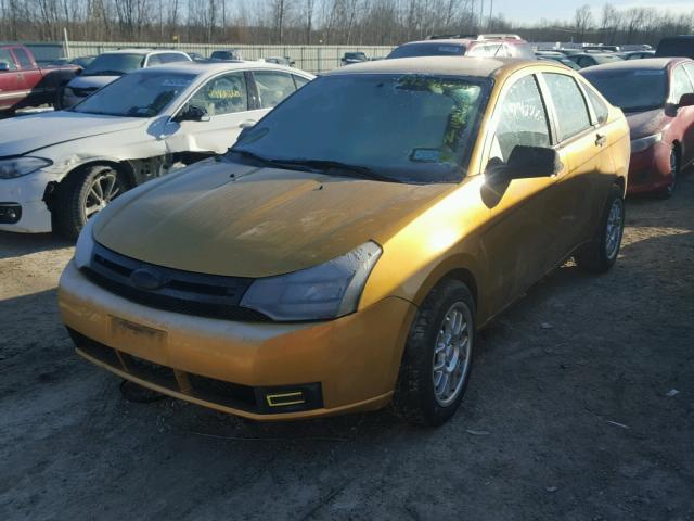 1FAHP34N29W263287 - 2009 FORD FOCUS S GOLD photo 2