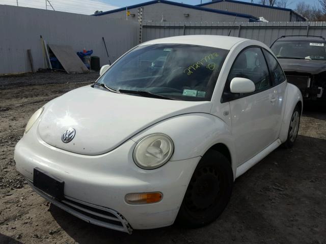 3VWBC21C3XM459354 - 1999 VOLKSWAGEN NEW BEETLE WHITE photo 2