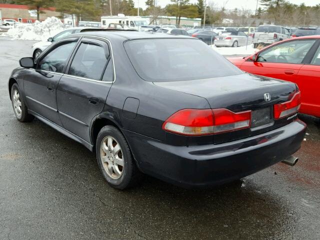 1HGCG66821A100574 - 2001 HONDA ACCORD EX BLACK photo 3