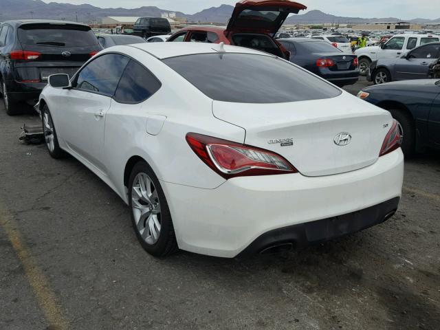 KMHHT6KD9DU084469 - 2013 HYUNDAI GENESIS CO WHITE photo 3