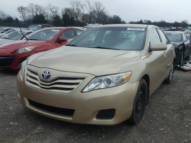 4T1BF3EK3AU547644 - 2010 TOYOTA CAMRY BASE TAN photo 2