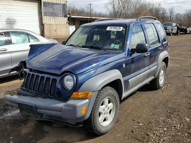 1J4GL48KX5W672911 - 2005 JEEP LIBERTY SP BLUE photo 2