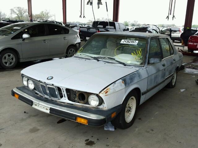 WBADK8309J9887212 - 1988 BMW 528 E AUTO GRAY photo 2