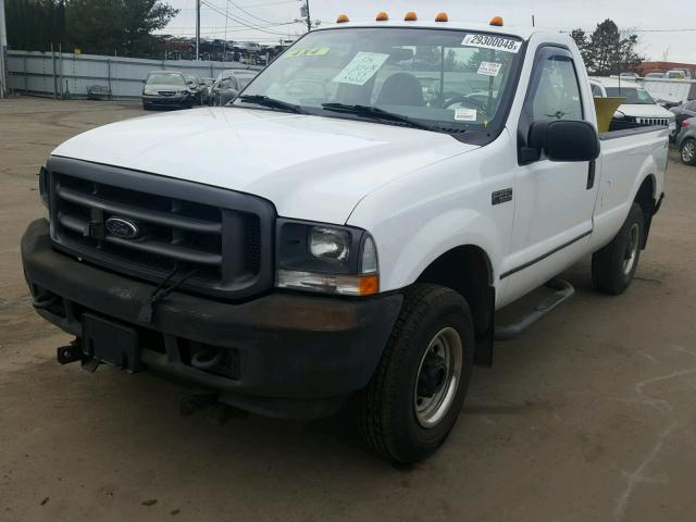 1FTNF21L04EA36322 - 2004 FORD F250 SUPER WHITE photo 2