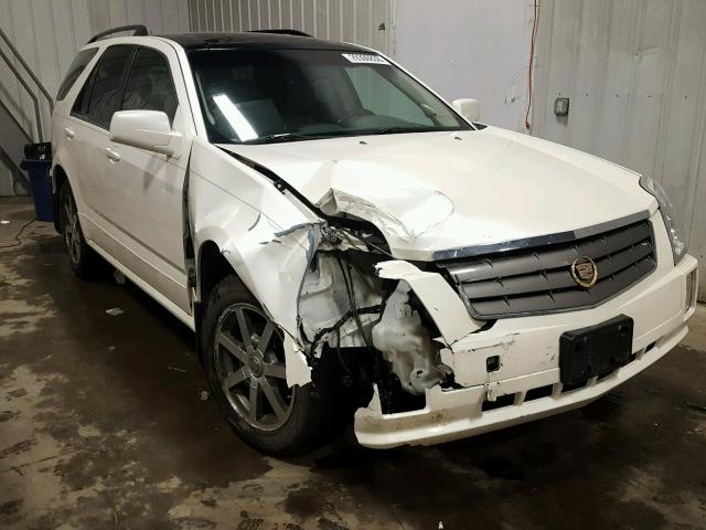 1GYEE637250184653 - 2005 CADILLAC SRX WHITE photo 1