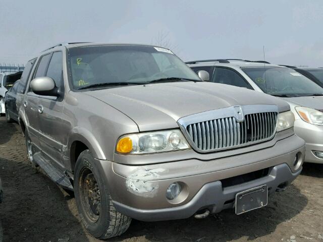 5LMPU28A1YLJ07587 - 2000 LINCOLN NAVIGATOR GOLD photo 1