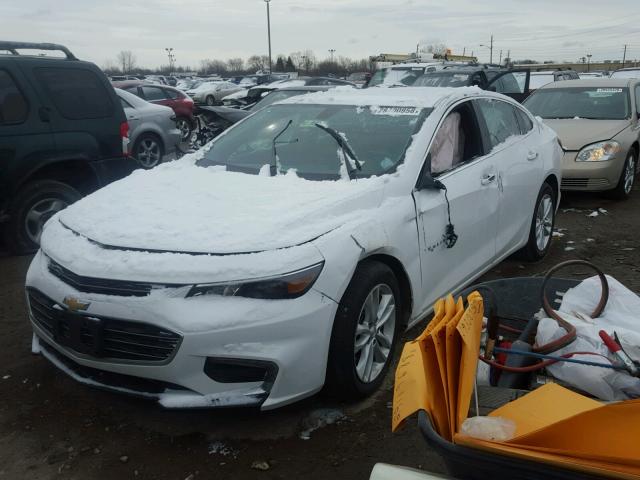 1G1ZD5ST1JF128495 - 2018 CHEVROLET MALIBU LT WHITE photo 2