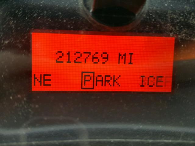 2G2WR544241269139 - 2004 PONTIAC GRAND PRIX ნაცრისფერი ფოტო 8