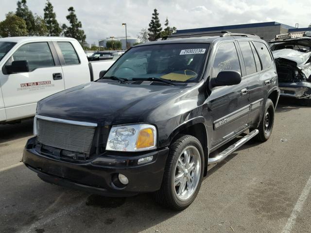 1GKDS13S122434874 - 2002 GMC ENVOY BLACK photo 2