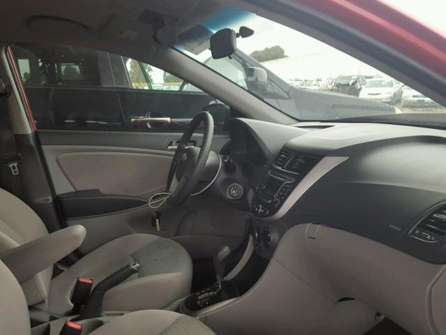 KMHCT4AE5GU071358 - 2016 HYUNDAI ACCENT SE RED photo 5