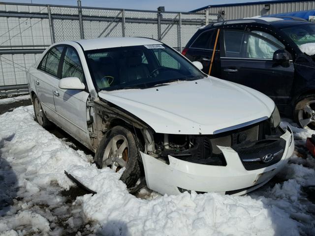 5NPEU46F17H211119 - 2007 HYUNDAI SONATA SE WHITE photo 1