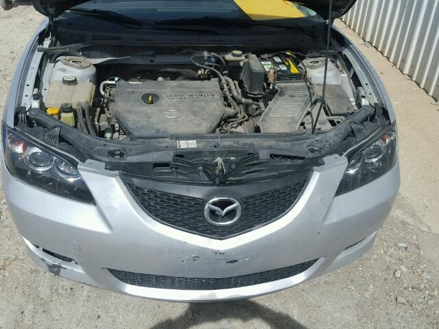 JM1BK12F961437850 - 2006 MAZDA 3 I SILVER photo 7