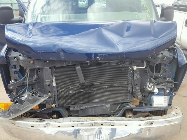 1GTGG25V131178511 - 2003 GMC SAVANA G25 BLUE photo 7