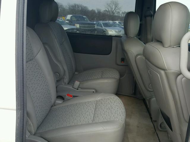 1GNDV33WX8D199056 - 2008 CHEVROLET UPLANDER L 银色 照片 6