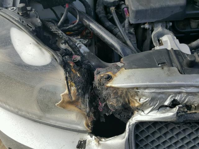 1GNDV33WX8D199056 - 2008 CHEVROLET UPLANDER L 银色 照片 9