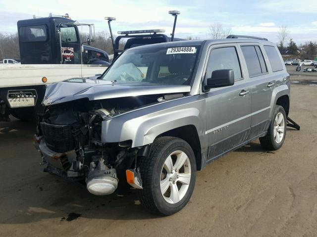 1C4NJRBB4CD541619 - 2012 JEEP PATRIOT SP GRAY photo 2