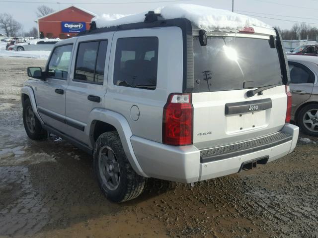 1J8HG48N36C245820 - 2006 JEEP COMMANDER GRAY photo 3