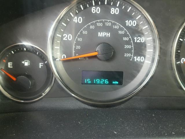 1J8HG48N36C245820 - 2006 JEEP COMMANDER GRAY photo 8