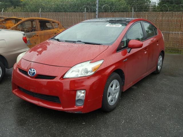 JTDKN3DU6A0202657 - 2010 TOYOTA PRIUS RED photo 2