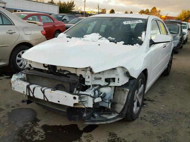 1G1ZC5E08CF335411 - 2012 CHEVROLET MALIBU 1LT WHITE photo 2