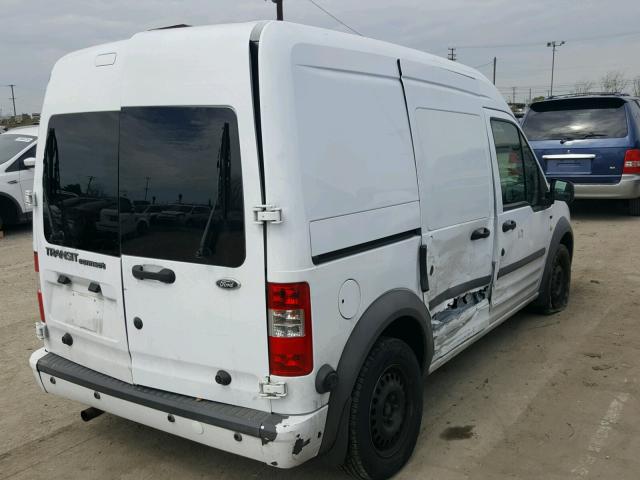 NM0LS7DN4AT026653 - 2010 FORD TRANSIT CO WHITE photo 4