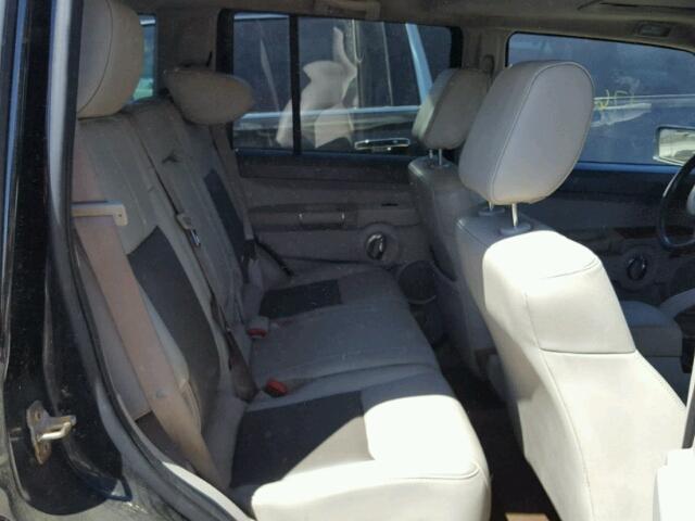 1J8HG58216C366616 - 2006 JEEP COMMANDER BLACK photo 6