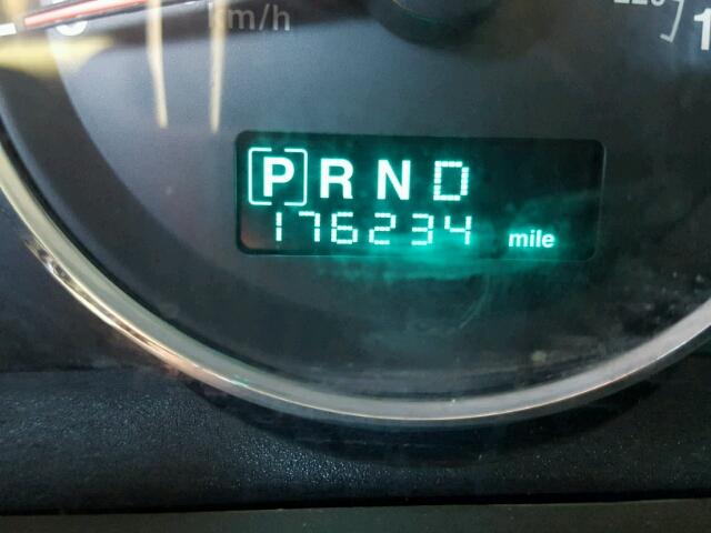 1J8HG58216C366616 - 2006 JEEP COMMANDER BLACK photo 8