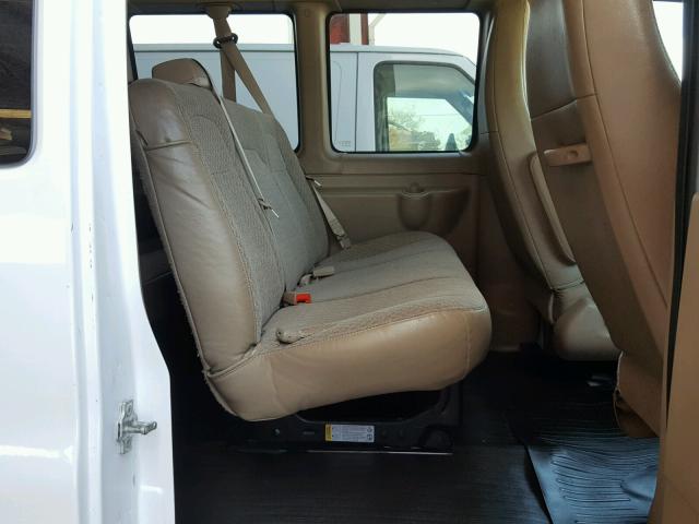 1GNSHBF45E1163288 - 2014 CHEVROLET EXPRESS G1 WHITE photo 6