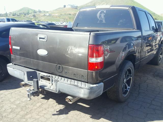 1FTPW12565KD61207 - 2005 FORD F150 SUPER GRAY photo 4