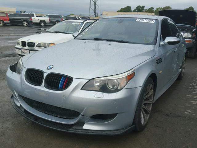 WBSNB93546B581388 - 2006 BMW M5 SILVER photo 2