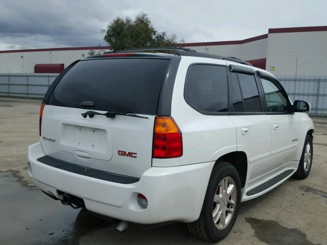 1GKET63MX62241564 - 2006 GMC ENVOY DENA WHITE photo 4