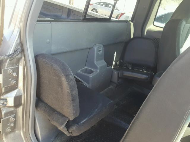 1FTYR44U54PA93222 - 2004 FORD RANGER SUP GRAY photo 6