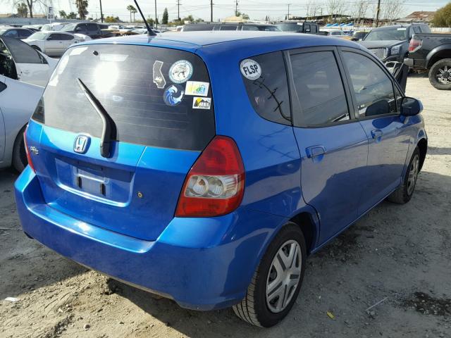 JHMGD37488S068297 - 2008 HONDA FIT BLUE photo 4