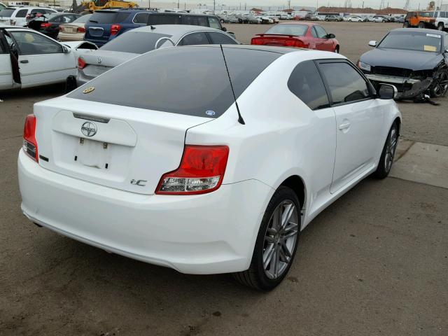 JTKJF5C78B3003926 - 2011 TOYOTA SCION TC 白色 照片 4