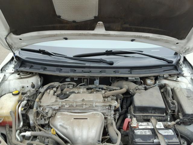 JTKJF5C78B3003926 - 2011 TOYOTA SCION TC 白色 照片 7